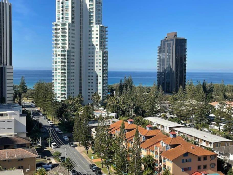 Broadbeach Apartment Level 10 With Beach Views Gold Coast Ngoại thất bức ảnh